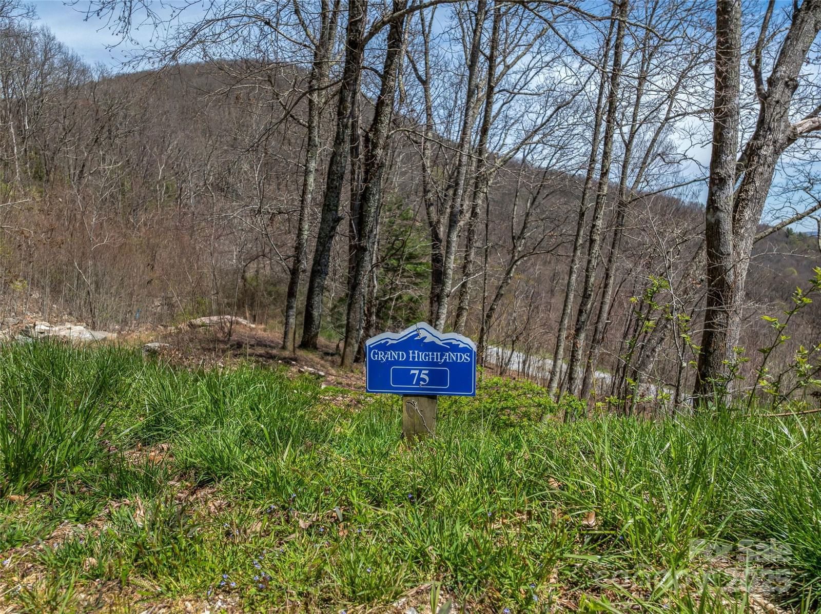 370 Autumn Ridge Lane image # 1