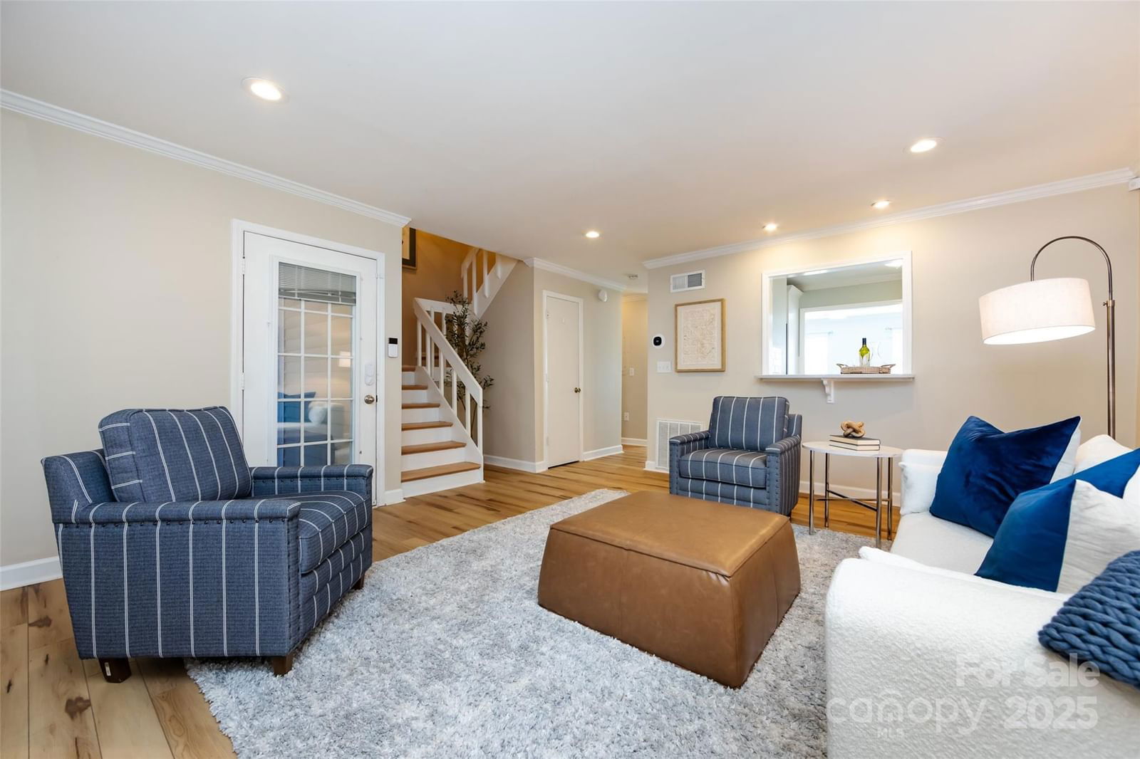 430 Queens Road image # 1