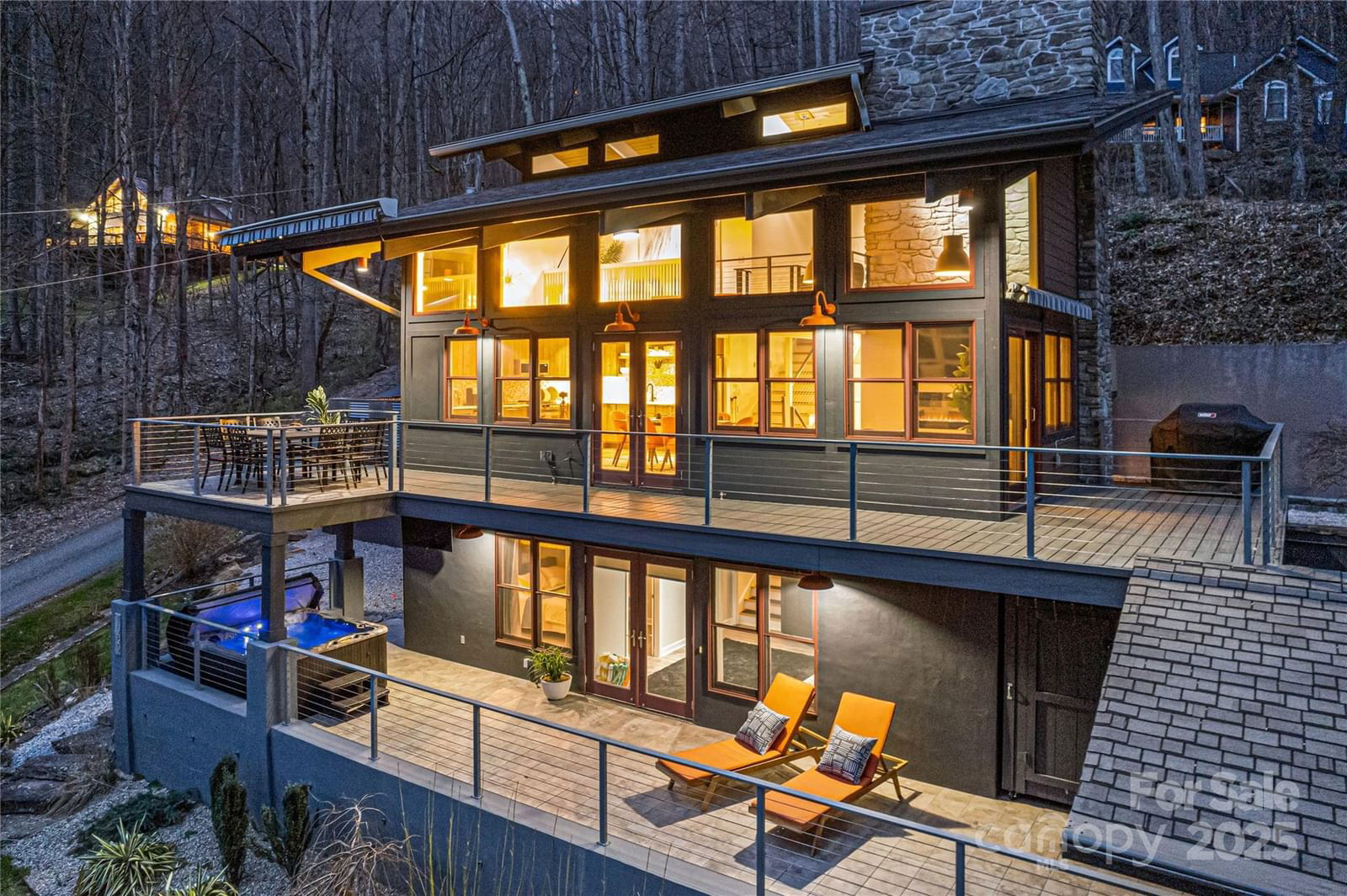 1585 Eagles Nest Road image # 1