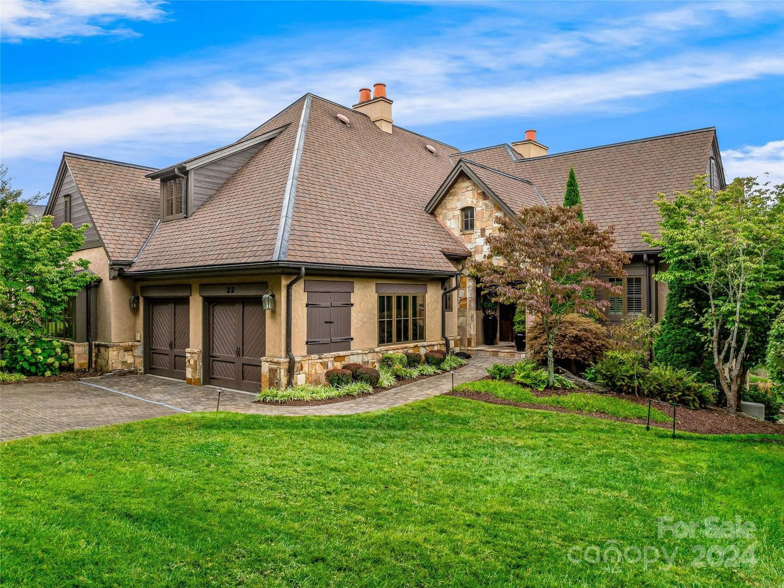 22 Foxbridge Way image # 1