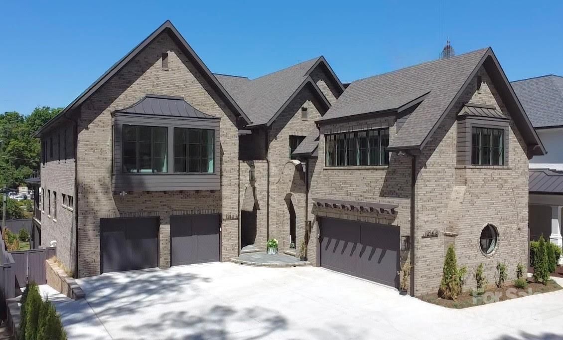 1214 Kings Drive image # 1