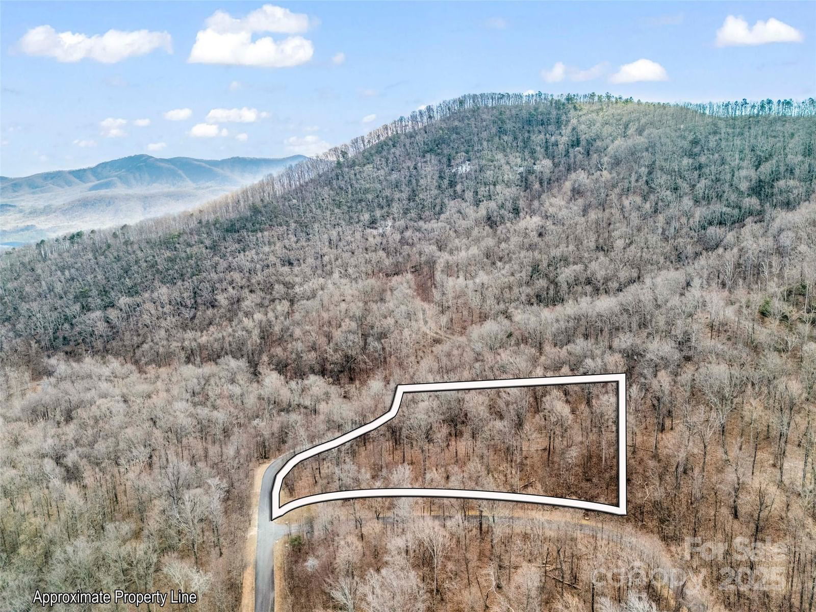 2128 Harm Creek Loop image # 1