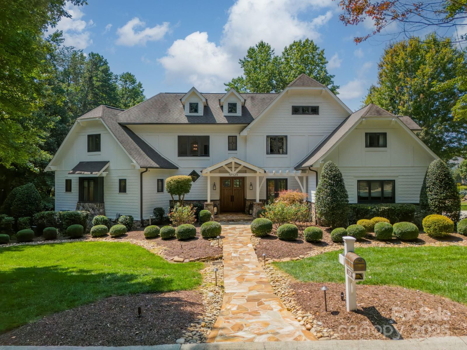 129 Tuckernuck Drive image # 1