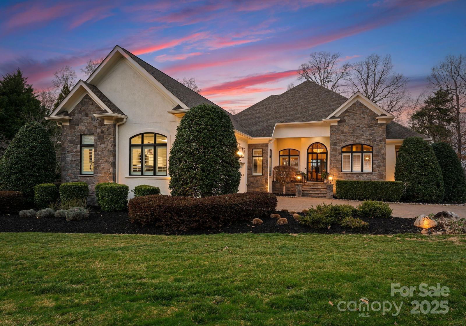 147 Shelburne Place image # 1