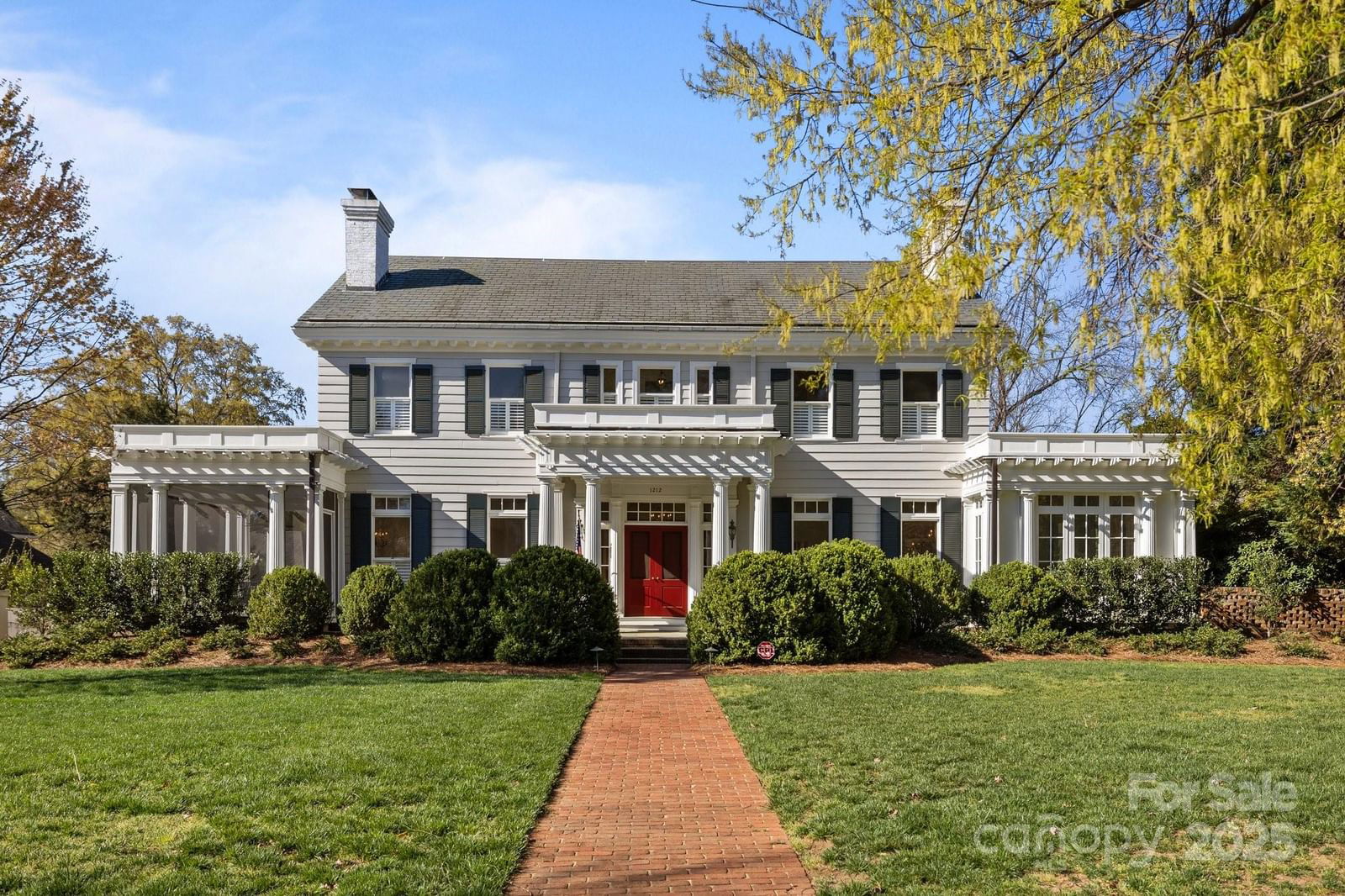 1212 Queens Road image # 1