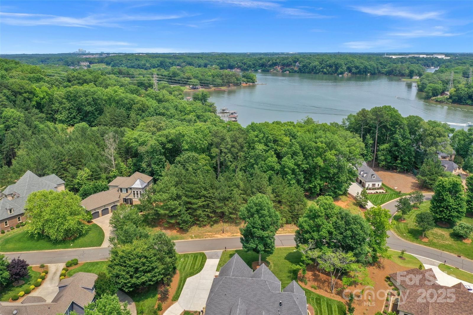 3125 Lake Pointe Drive image # 1