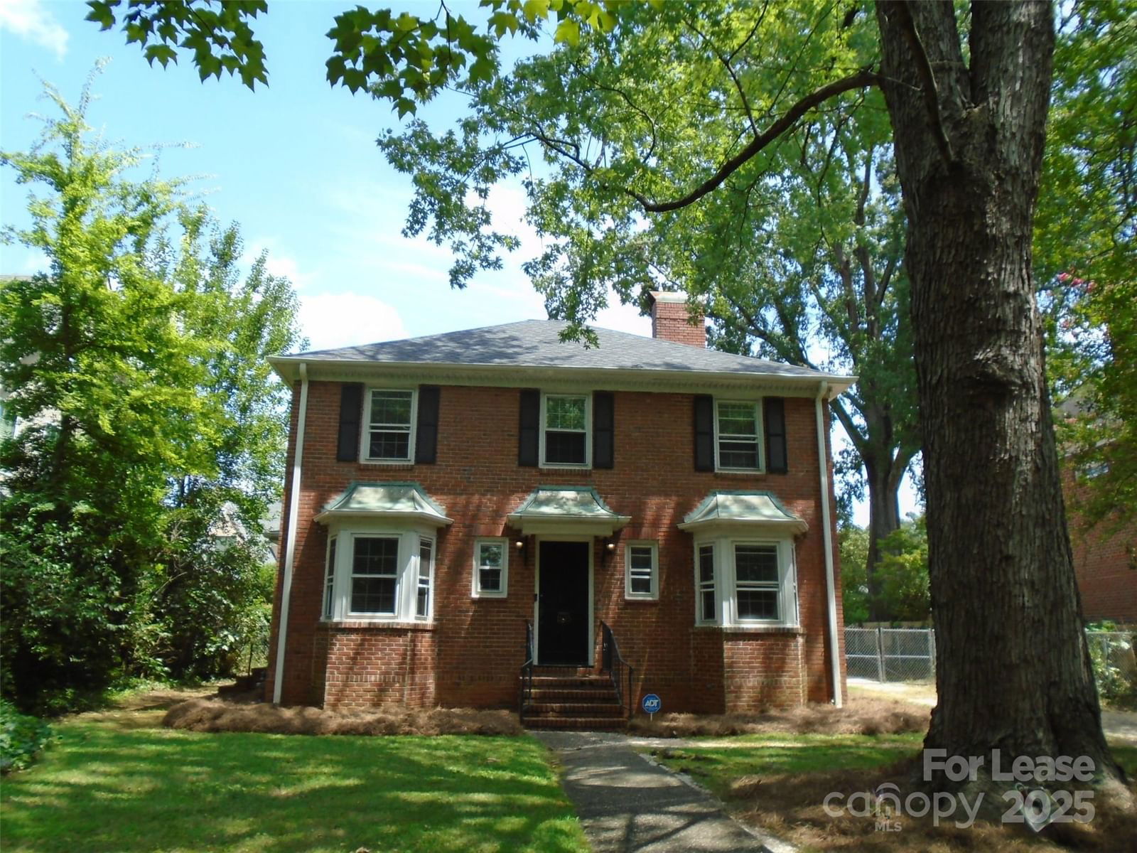 1825 Sterling Road image # 1
