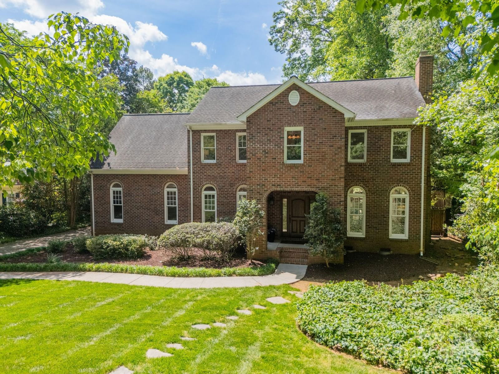 3233 Sunnymede Lane image # 1