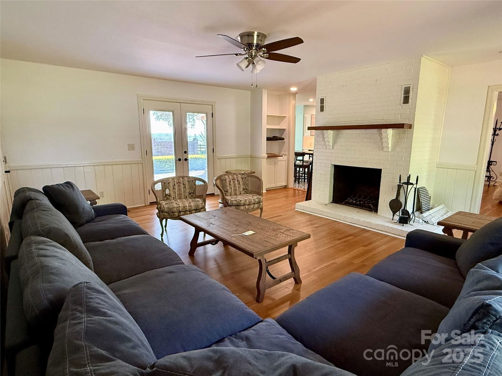 Listing image 21