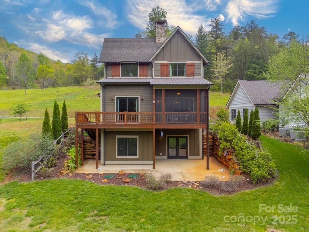 100 Grayling Drive image # 1