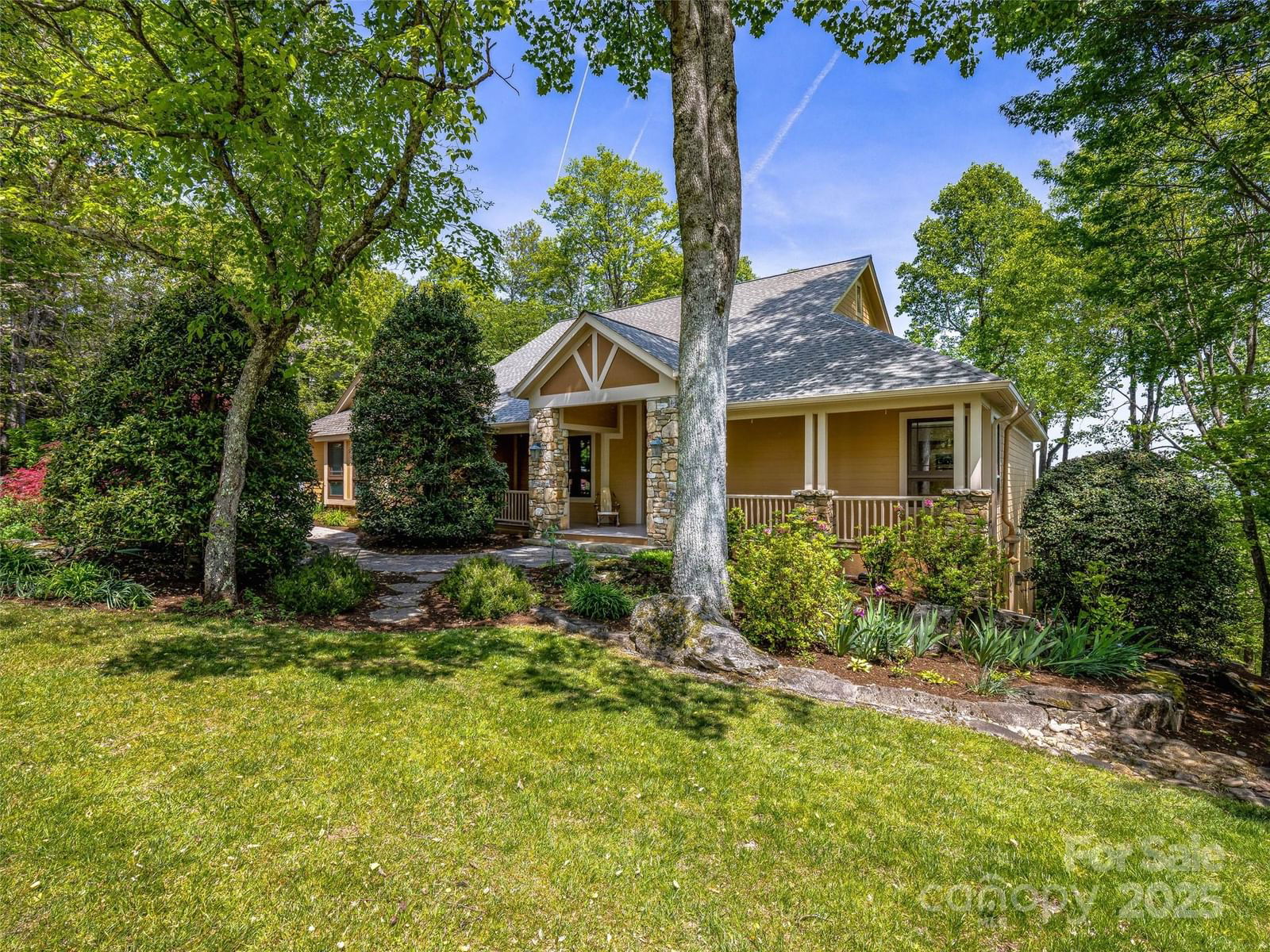 543 Hagen Drive image # 1