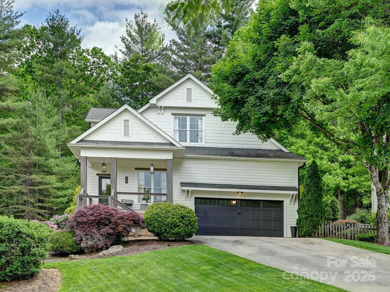 35 White Ash Drive image # 1