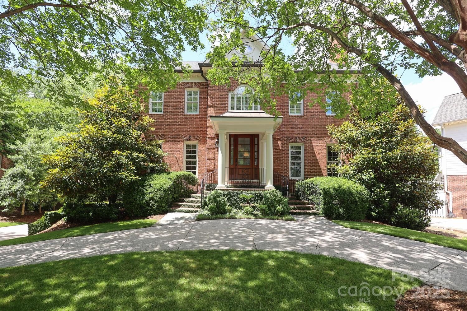 1638 Myers Park Drive image # 1