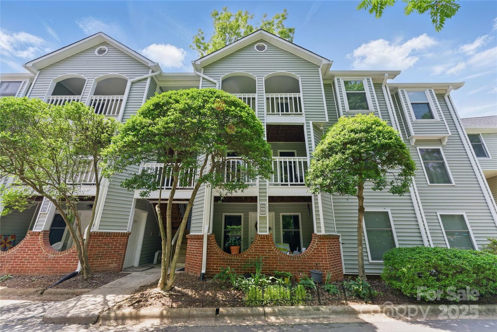 430 Queens Road image # 1