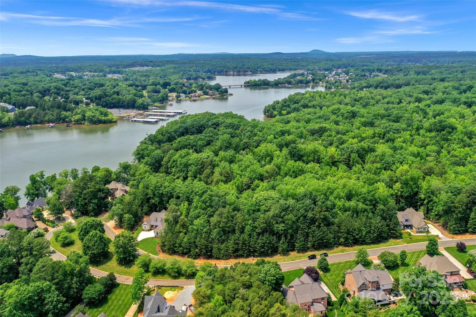3228 Ashwood Park Drive image # 1