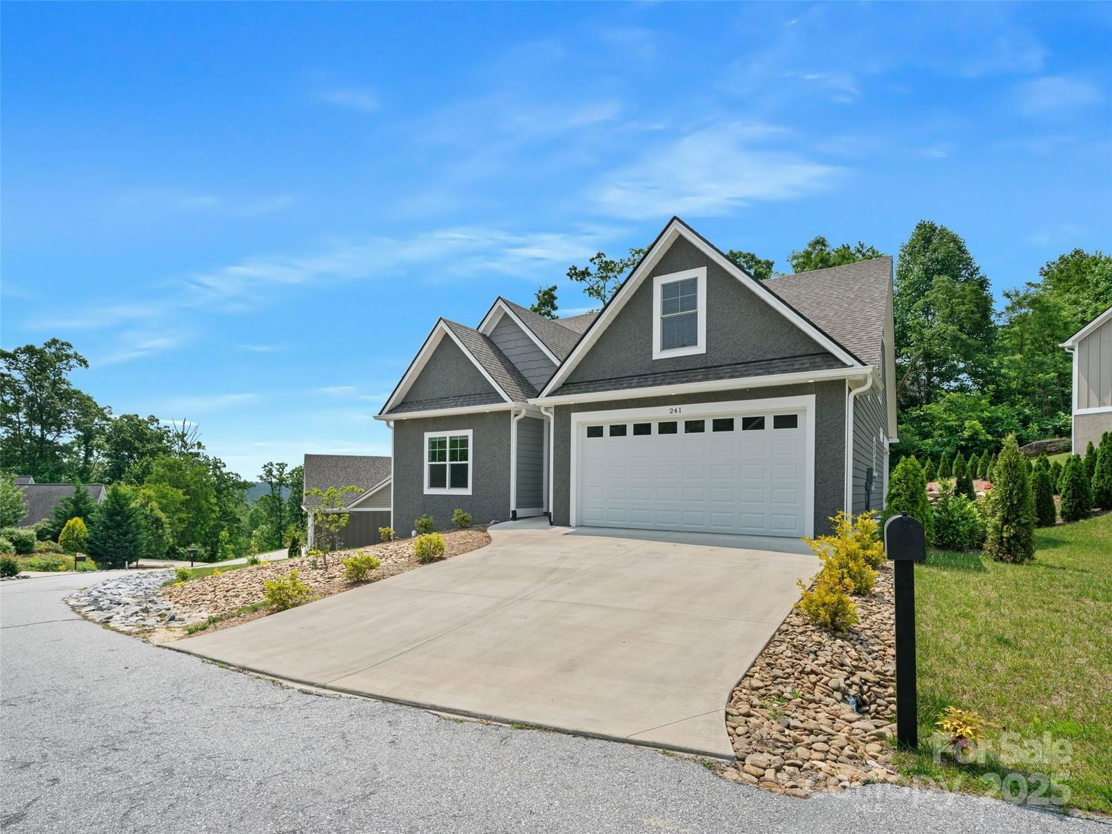 241 Millbrae Loop image # 1