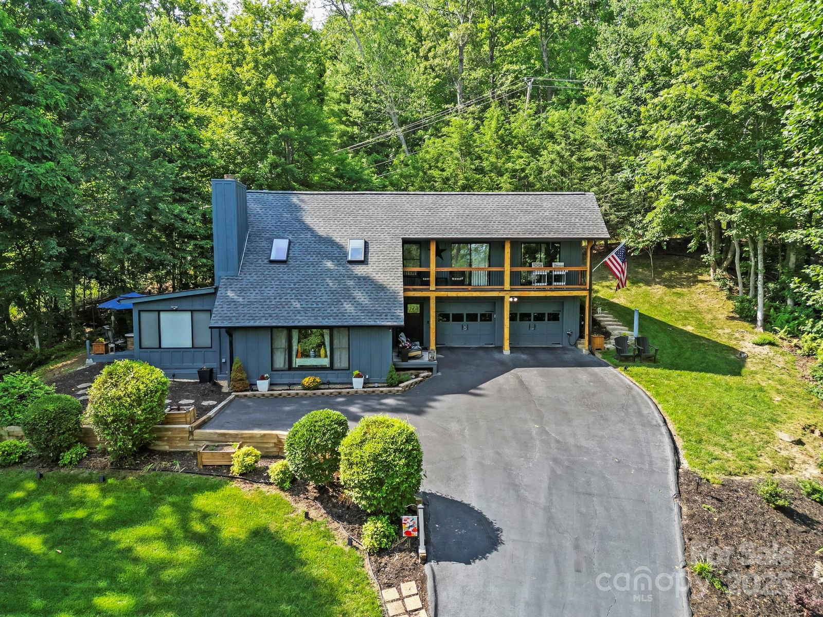 2440 Cumming Woods Lane image # 1